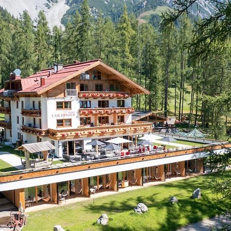 Hotel Laerchenhof Ramsau am Dachstein Exterior photo