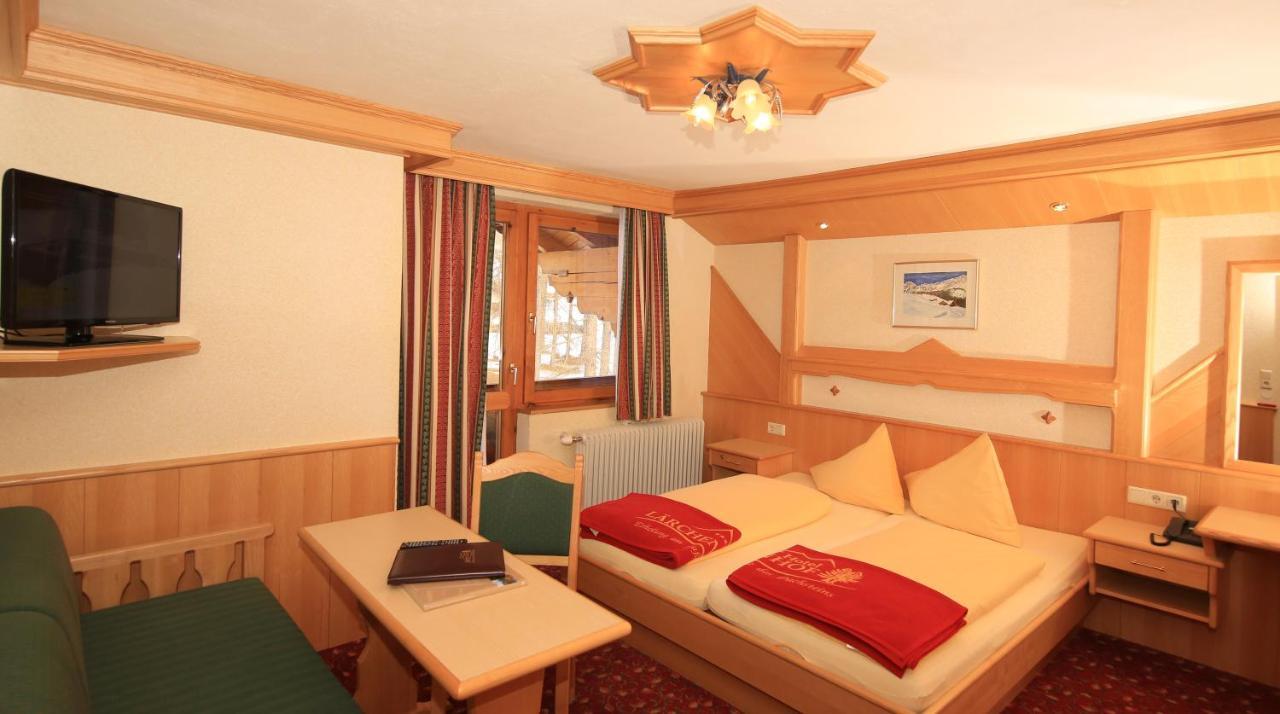 Hotel Laerchenhof Ramsau am Dachstein Exterior photo